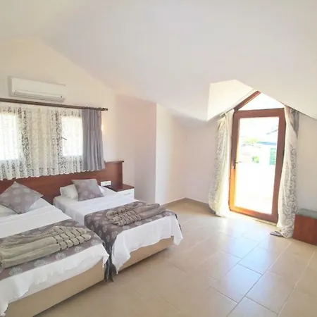 Villa 4 Bdr Luxury With Pool In Oludeniz Opal *